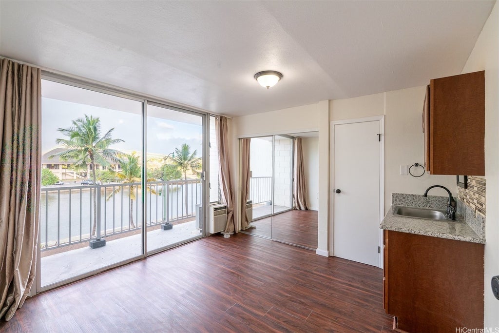 (unit #301) 2509 Ala Wai Boulevard, Honolulu