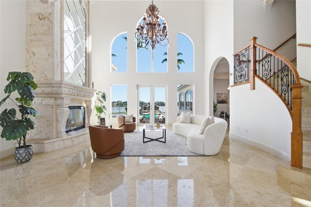 3308 Islewood Ave, Weston