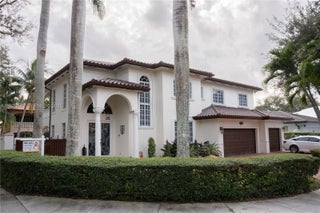 Photo of Listing #A11925545