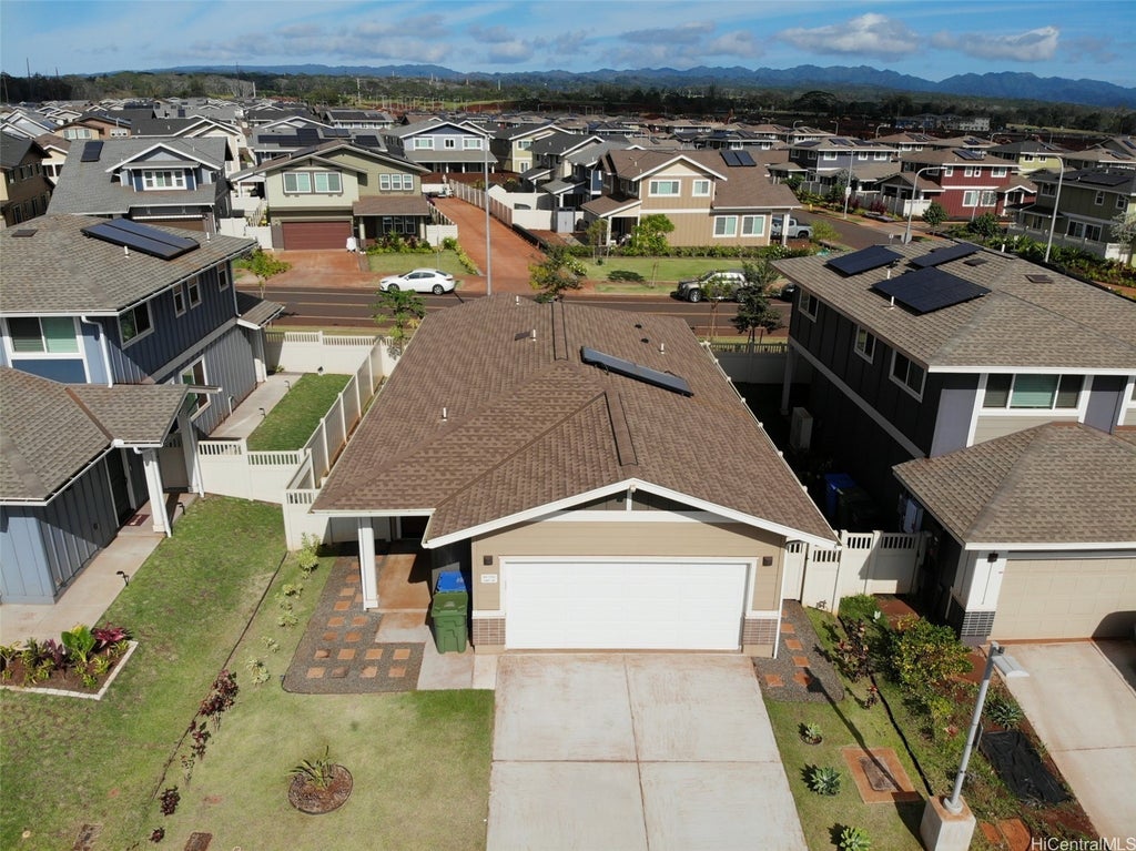(unit #48) 94-1133 Halekukui Street, Waipahu