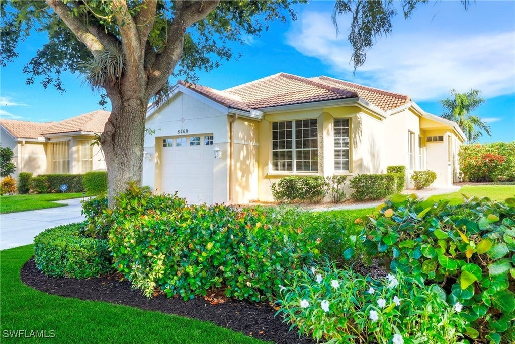8760 Stockbridge Dr, Fort Myers