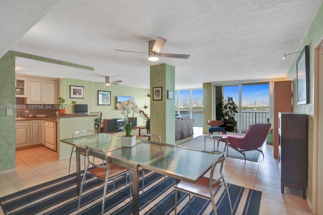 1228 West Ave 1002, Miami Beach