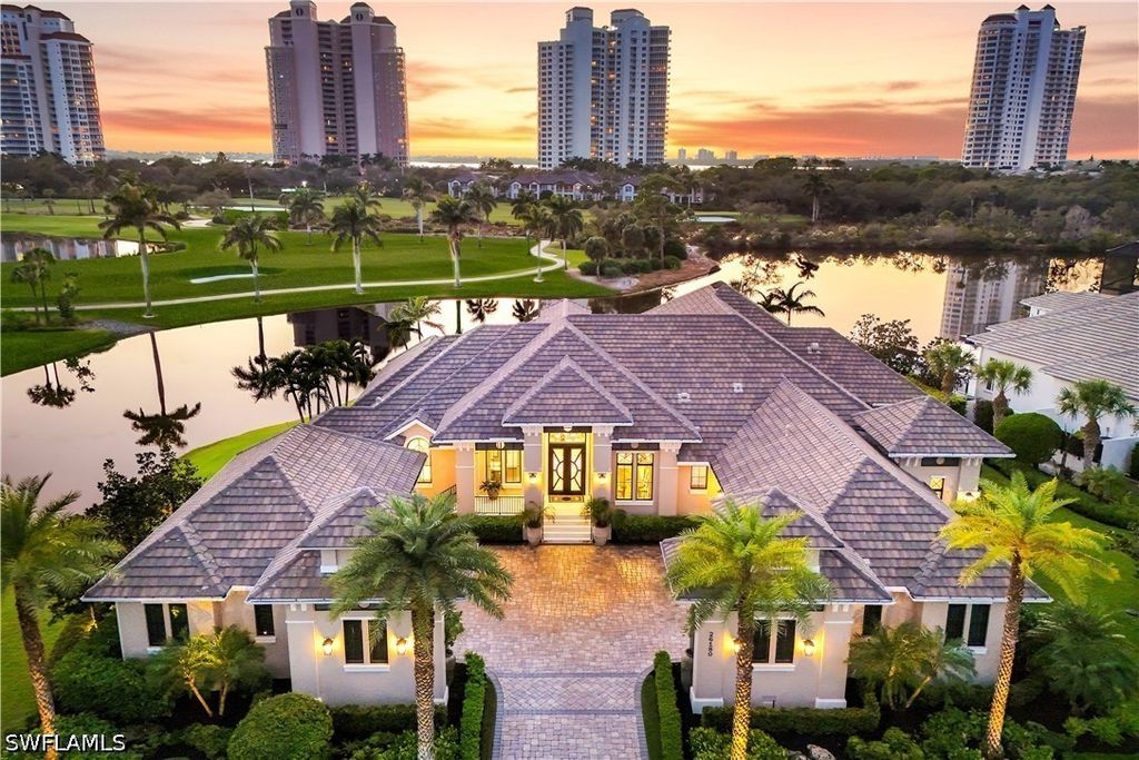 26180 Woodlyn Dr, Bonita Springs