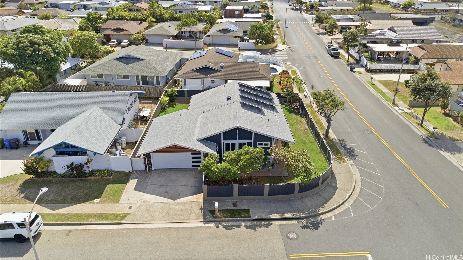 Photo of Listing #202527582