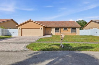 Photo of Listing #A11926358