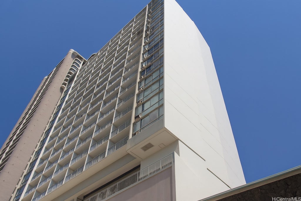 (unit #1414) 1920 Ala Moana Boulevard, Honolulu