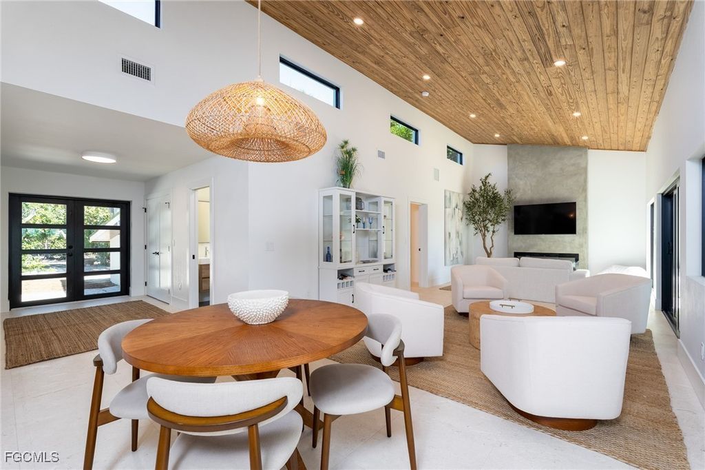 5801 Sanibel Captiva Rd, SANIBEL