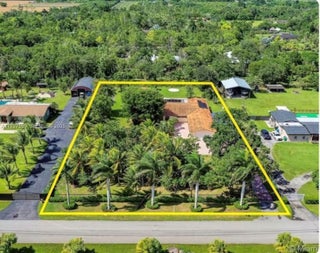 Photo of Listing #A11927559