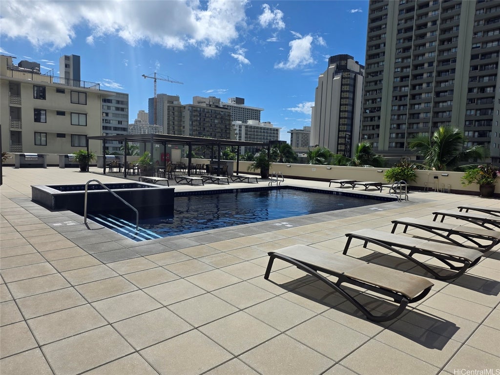 (unit #806) 2211 Ala Wai Boulevard, Honolulu