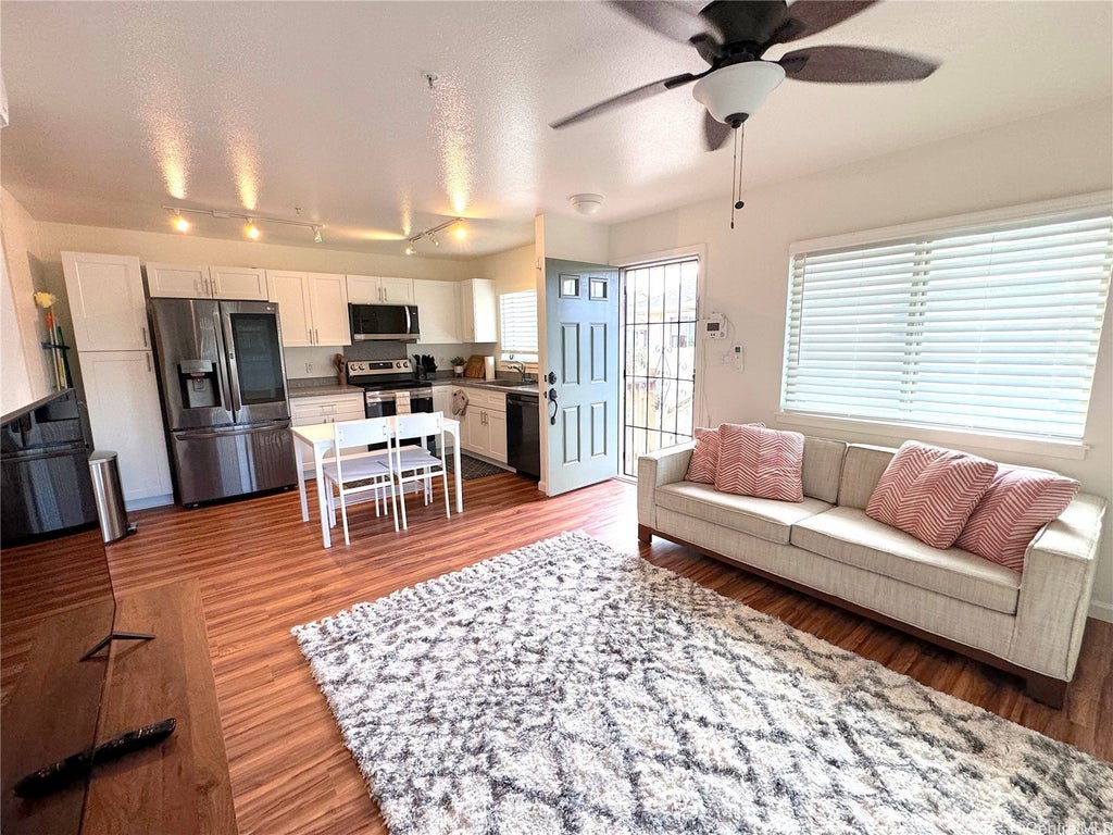 (unit #1406) 801 Kakala Street, Kapolei