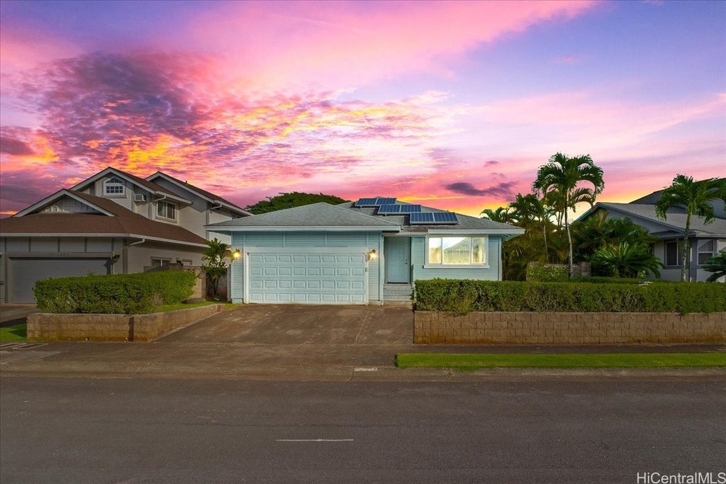95-1060 Hakala Street, Mililani