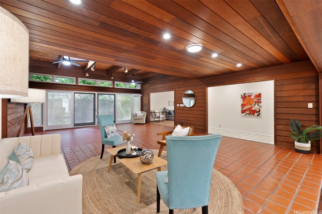 824-a N Kalaheo Avenue, Kailua