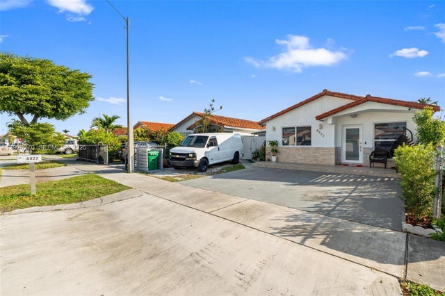 2 of 43 - 8822 Nw 112th Ter, Hialeah Gardens, FL