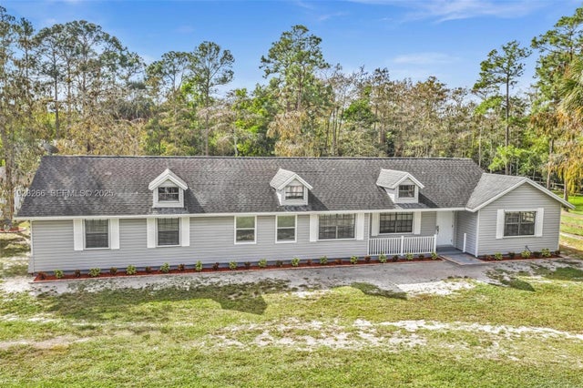 2 of 50 - 15120 Roberts Way, Loxahatchee, FL