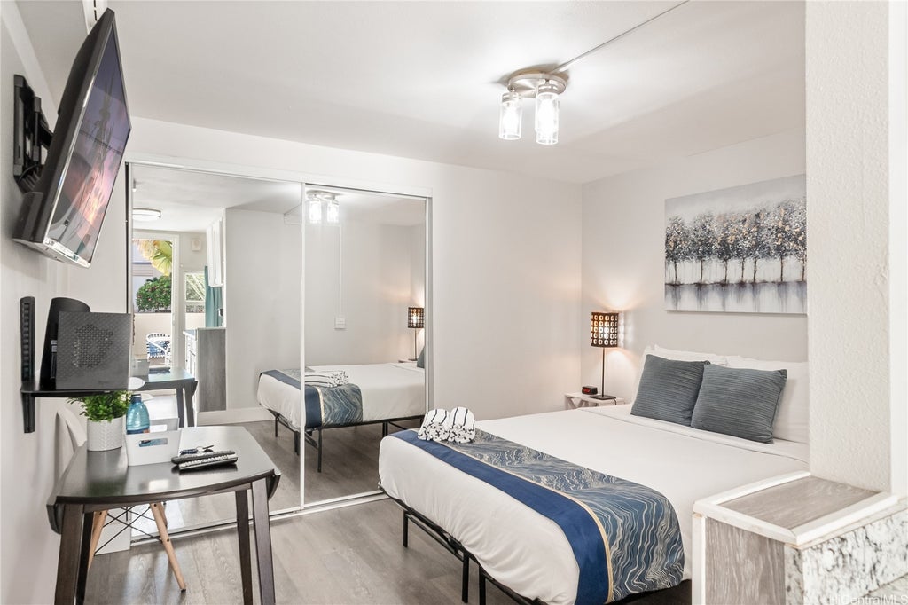 (unit #201a) 2450 Prince Edward Street, Honolulu