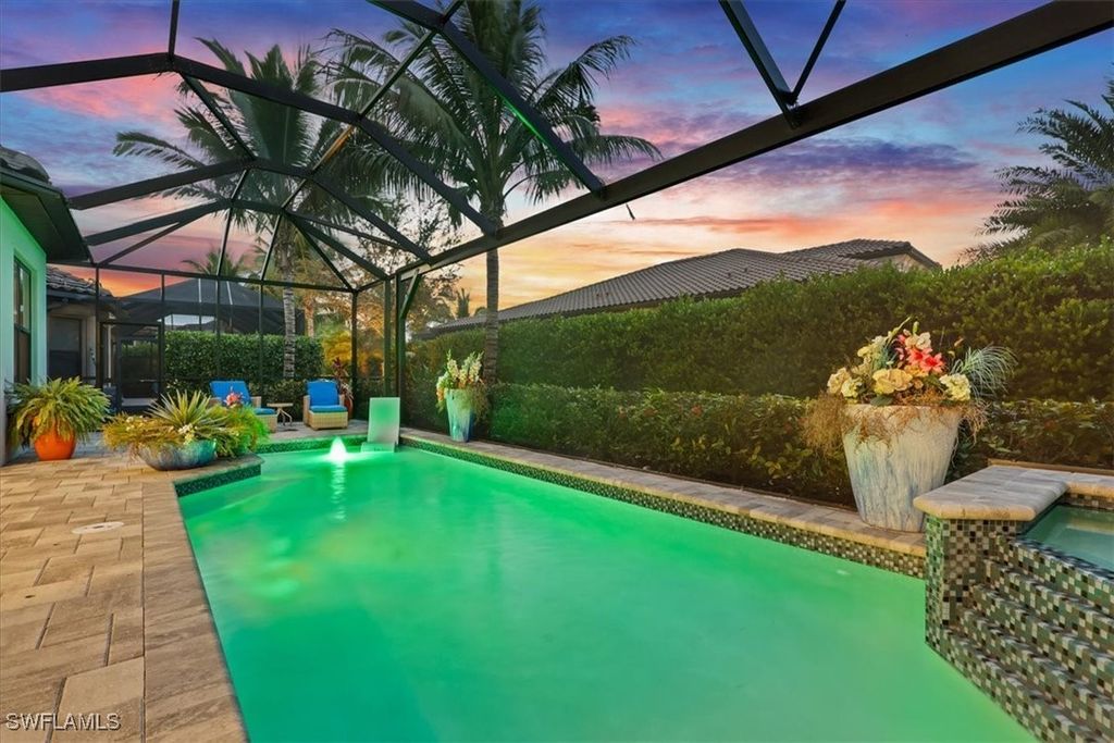 3221 Quilcene Ln, NAPLES