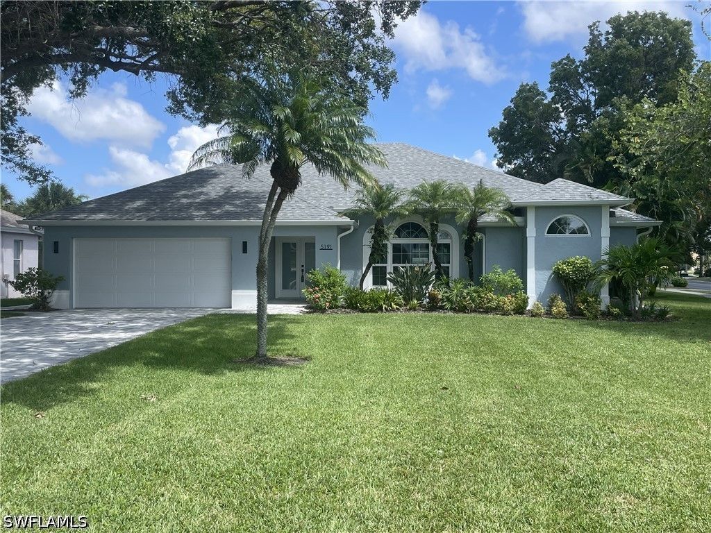 5191 Sunbury Ct, Naples