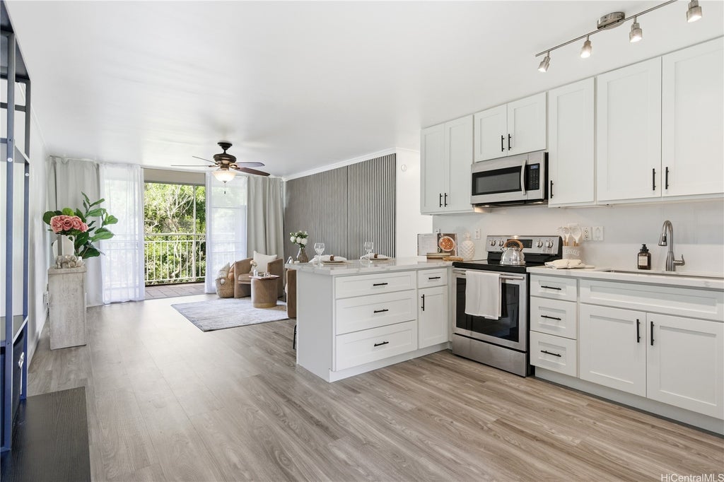 (unit #b703) 95-257 Waikalani Drive, Mililani