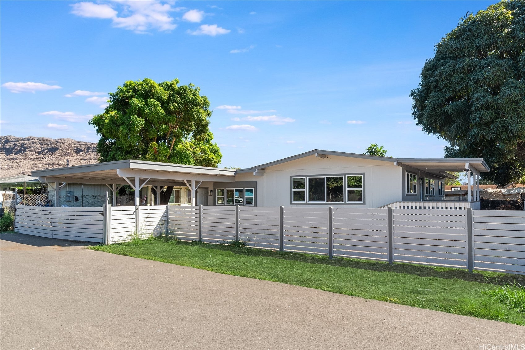 Photo of Listing #202527867