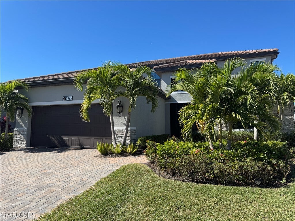 3995 Pegasus Way, Naples
