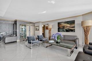 Photo of Listing #A11916912