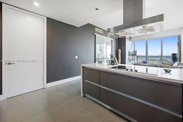 3 of 21 - 1100 Biscayne Blvd 3104, Miami, FL