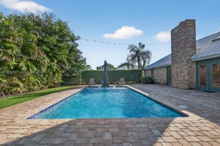 Photo of Listing #A11928297