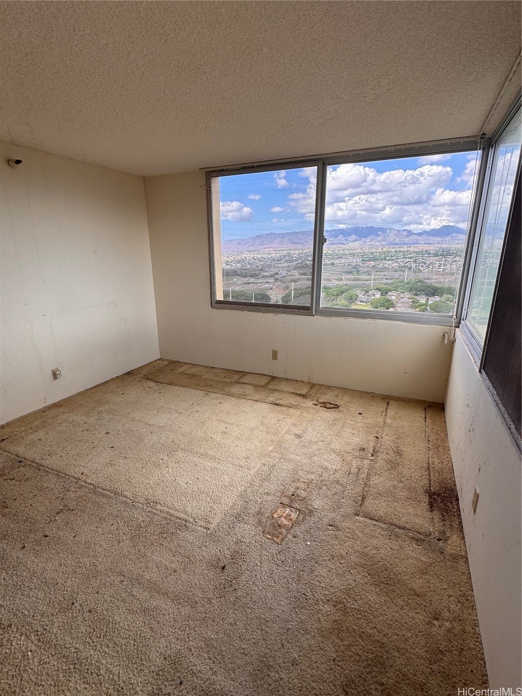 (unit #3007b) 1060 Kamehameha Highway, Pearl City