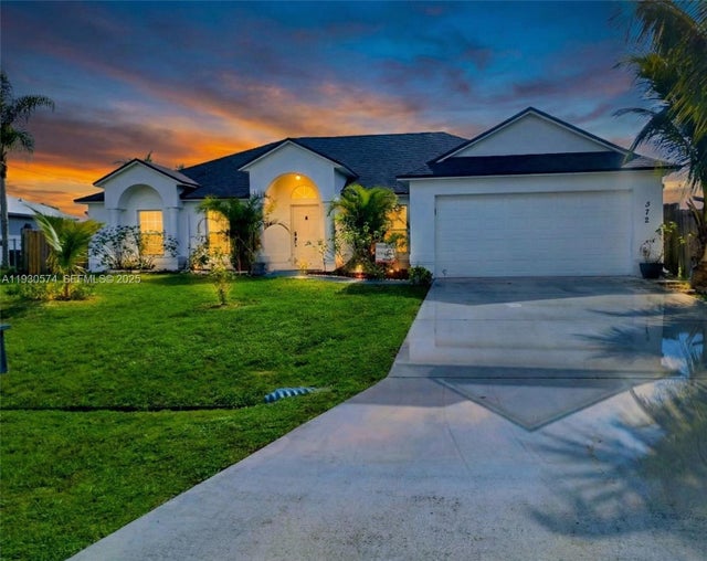 Photo of Listing #A11930574