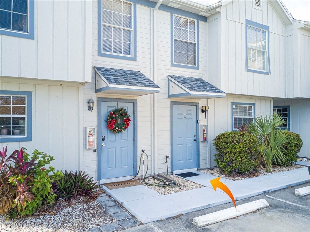 1005 Sw 48th Ter 2, CAPE CORAL