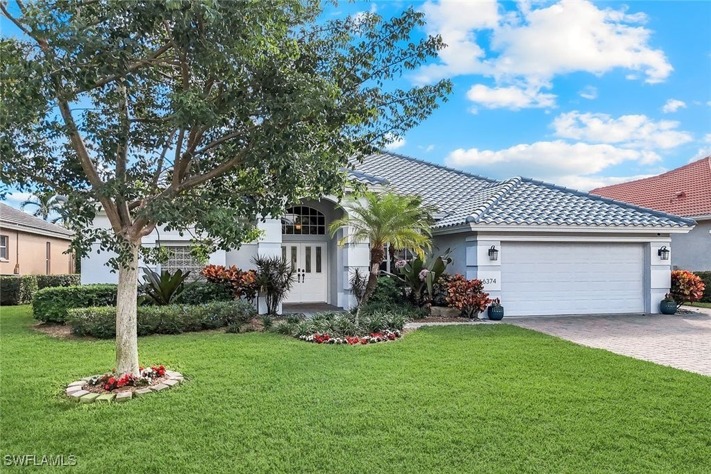 6374 Old Mahogany Ct, Naples