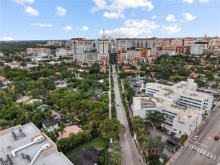 Photo of Listing #A11930684