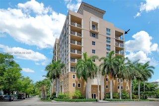 Photo of Listing #A11930684