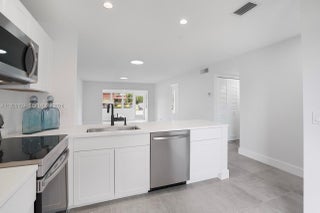 Photo of Listing #A11929924