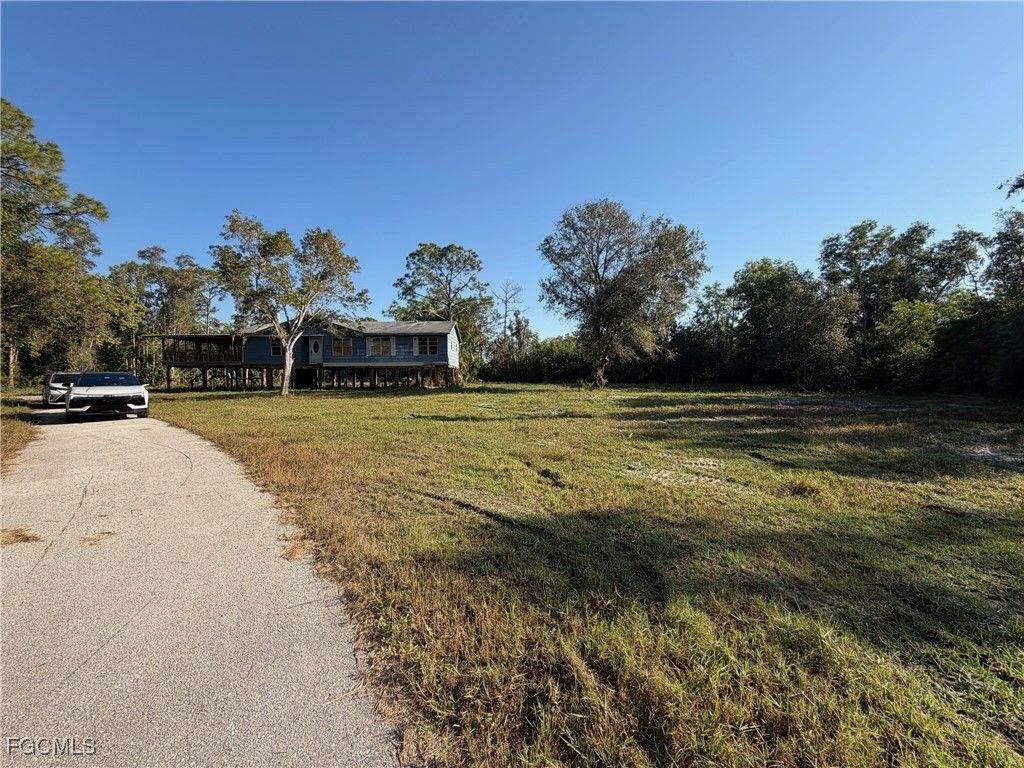 13761 Sophomore Ln, FORT MYERS
