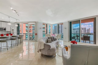 Photo of Listing #A11927981