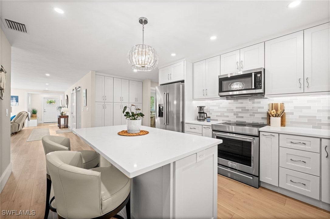 Photo of Listing #225080823