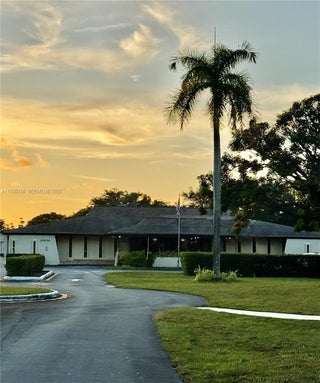 Photo of Listing #A11930238