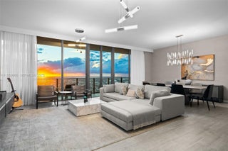 Photo of Listing #A11930966