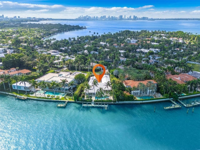 2 of 17 - 84 La Gorce Cir, Miami Beach, FL