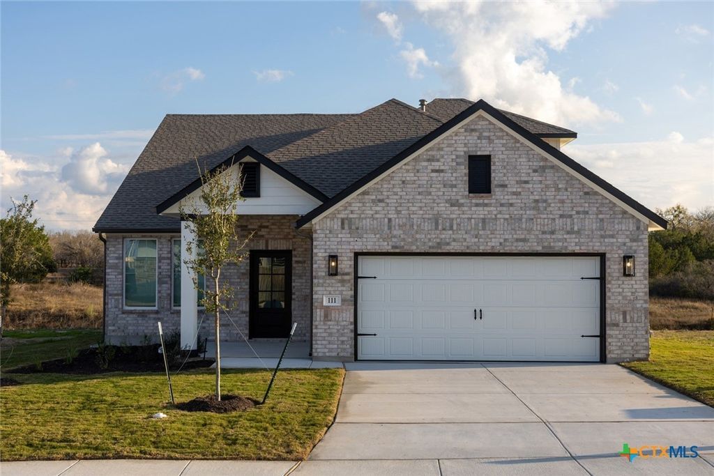 111 Sawtooth Oak Drive, Seguin