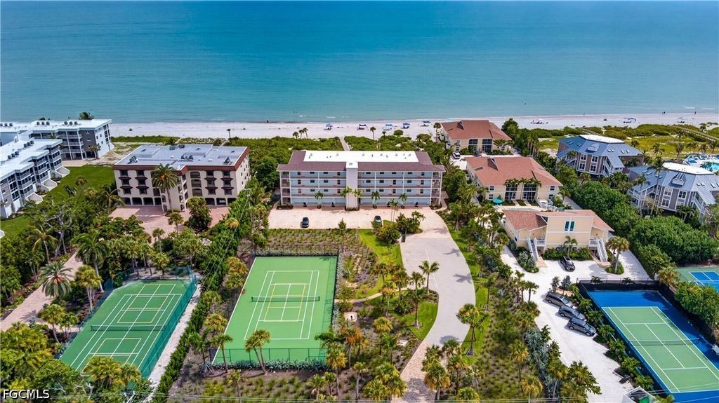 2311 W Gulf Dr 13, Sanibel