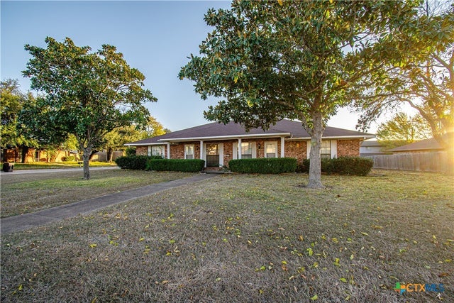 1711 Iris Circle, Temple