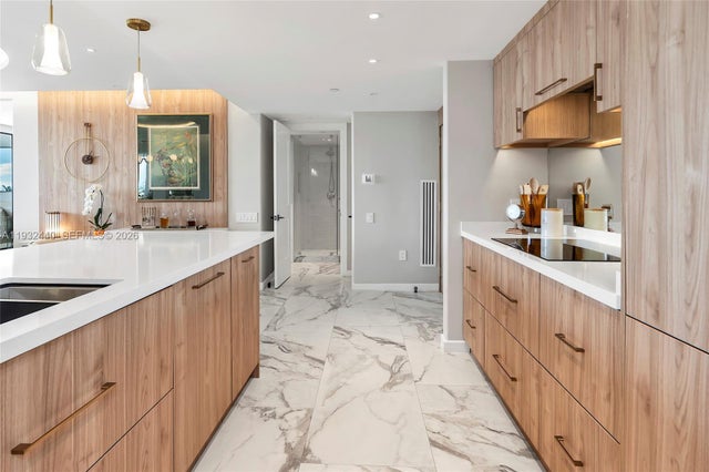 5 of 62 - 9 Island Ave 2104, Miami Beach, FL