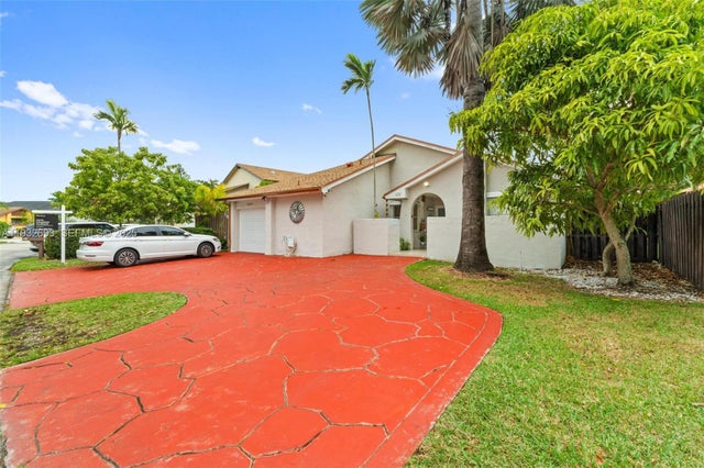 5018 Sw 148th Pl, Miami