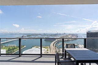 Photo of Listing #A11933798