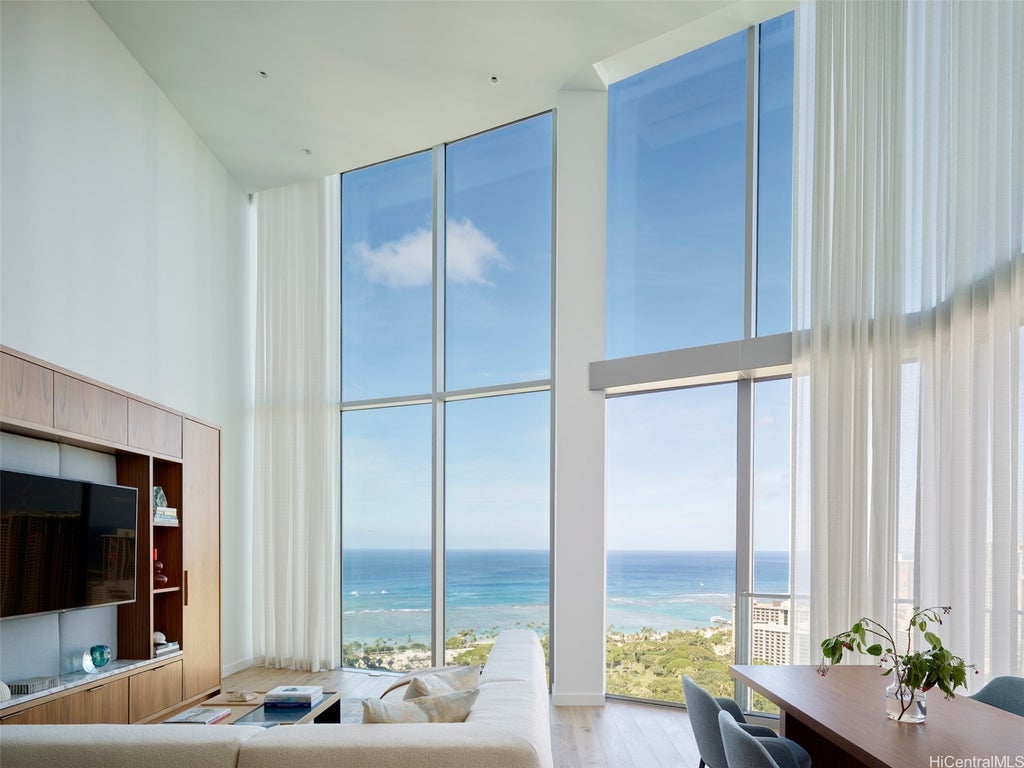 (unit #ph-a) 2139 Kuhio Avenue, Honolulu