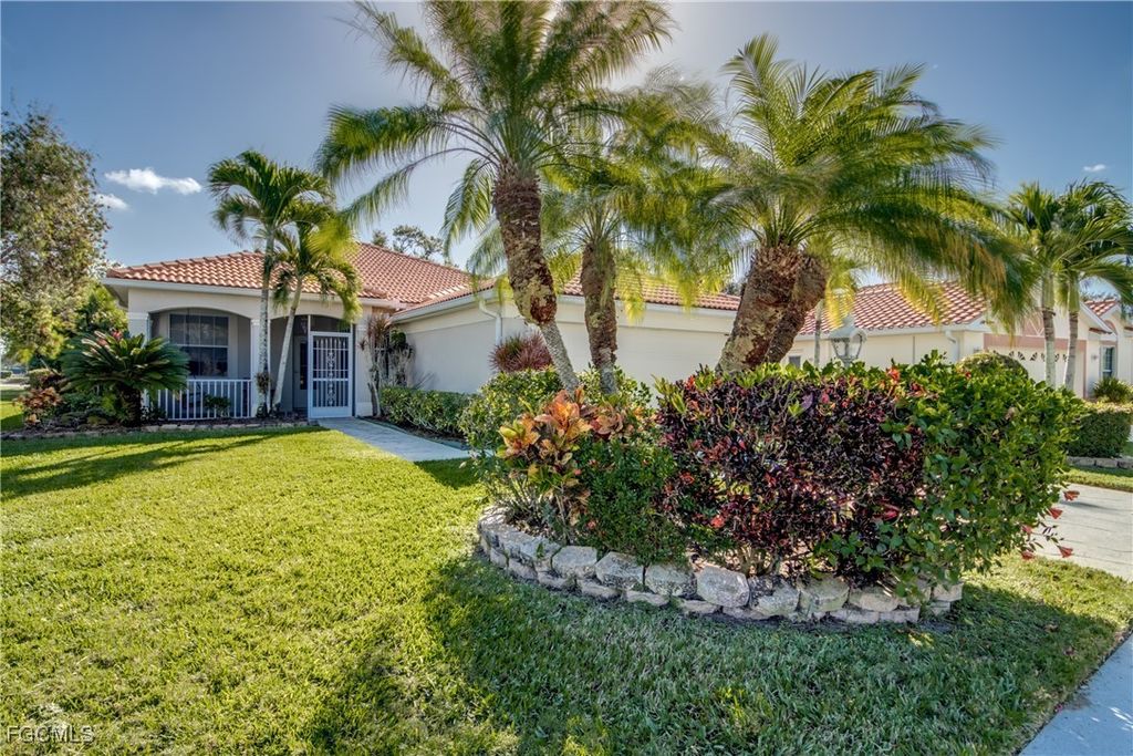 2260 Rio Nuevo Dr, NORTH FORT MYERS
