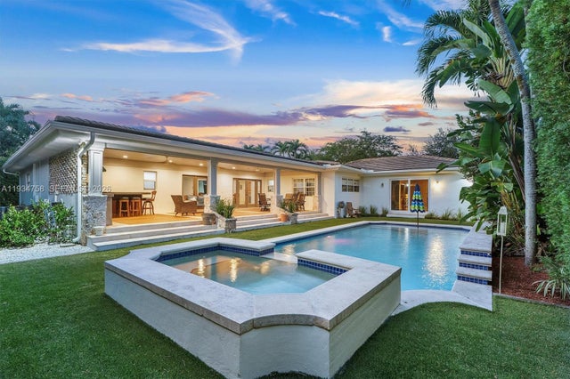 390 Ne 103rd St, Miami Shores