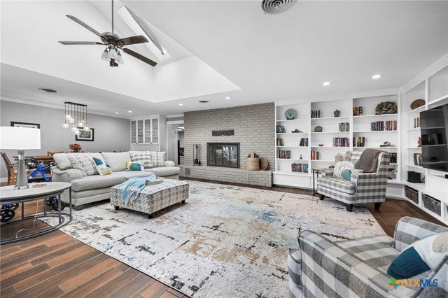 2509 Forest Trail, Temple